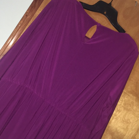 18/20W Dark Purple Asymmetrical Twist Sheath Dress - Picture 7 of 13